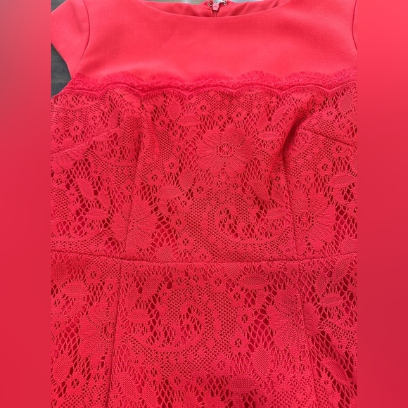 Adrianna Papell Red Lace Sheath Dress Cap Sleeve Size 2 - Picture 4 of 7